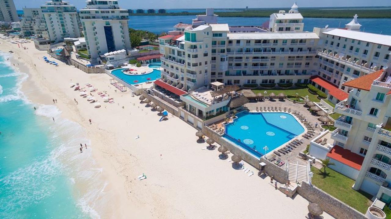 Ar Cancun Plaza Extérieur photo
