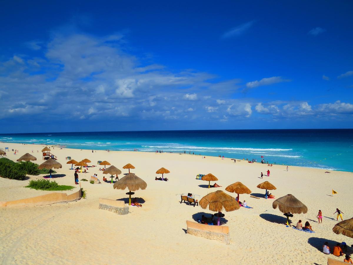 Ar Cancun Plaza Extérieur photo